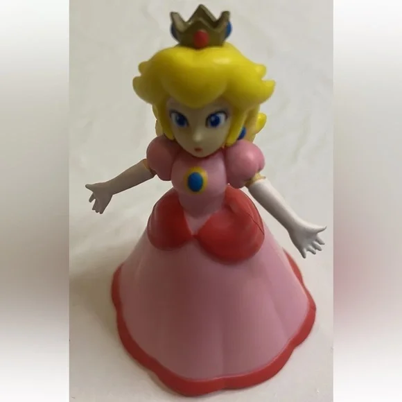 Jakks Pacific Super Mario World of Nintendo PRINCESS PEACH 3” Figure- EUC - Picture 3 of 4